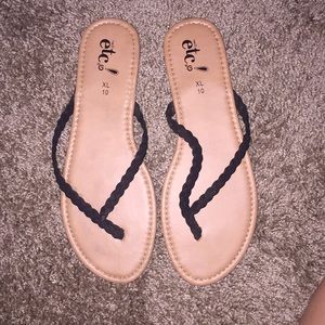 Brand new Rue21 flip flops